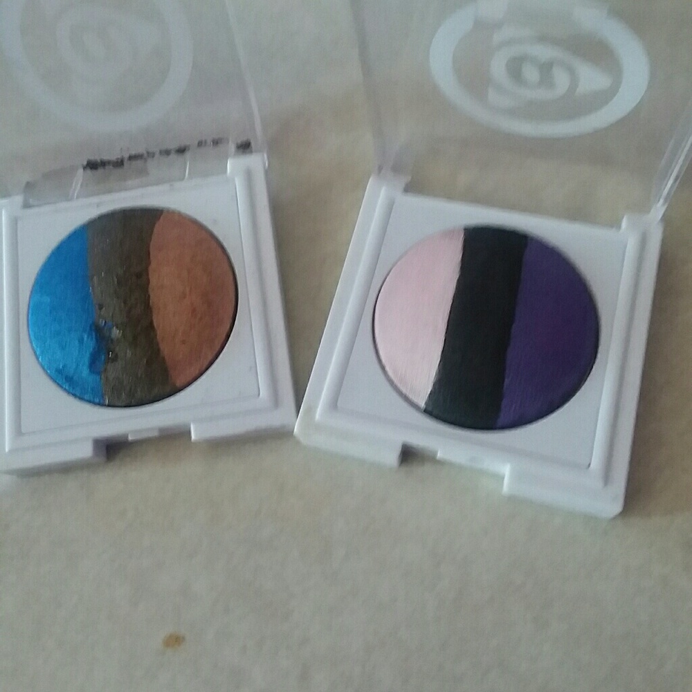 Eyeshadow mary kay